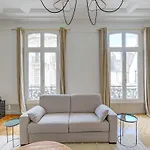 Apartment Spacieux - Type Haussmannien - Wifi *