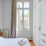 Apartment Spacieux - Type Haussmannien - Wifi