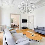 Spacieux - Type Haussmannien - Wifi Apartment Tours