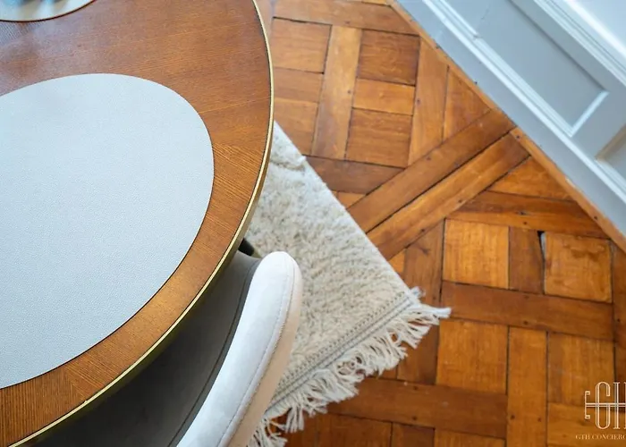 Spacieux - Type Haussmannien - Wifi *