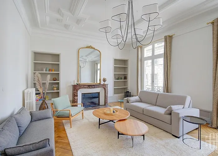 Апартаменты Spacieux - Type Haussmannien - Wifi Тур